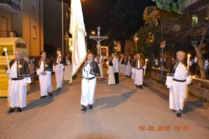 La confraternita maschile alla processione
